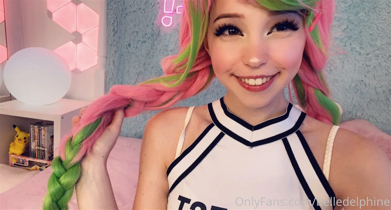 Hình Cosplay Chapter 393 - Belle Delphine - Trang 14